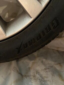 R17 Mazda - 3