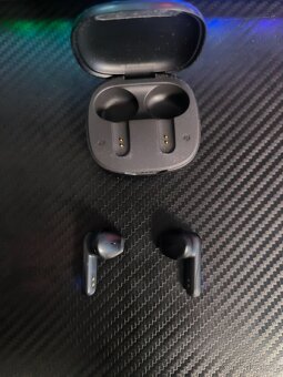 Prodám sluchátka JBL Vibe 300TWS - 3