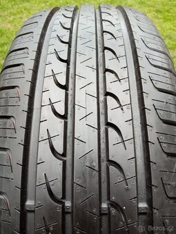 Zánovní letní pneumatiky Goodyear 215/60/17 99,9% - 3