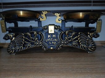 Staré váhy.Draci. - 3