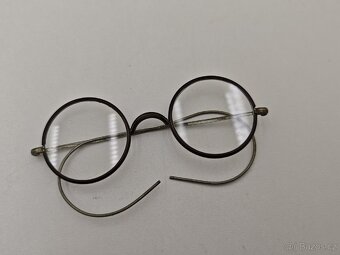 Staré brýle Lenonky - 3