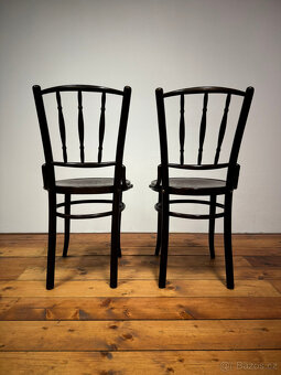 Vyhledávaná klasika - židle TON / Thonet __ 2 kusy - 3