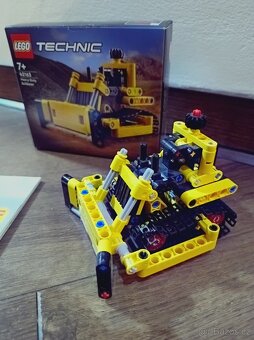 Lego technic buldozer - 3