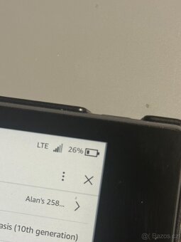 Čtečka knih Amazon Kindle Oasis 10th. gen 32GB + obal - 3