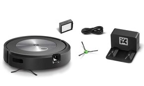 Robotický vysavač iRobot Roomba j7+ černý - 3