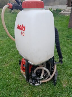 Zádový postřikovač SOLO 432 - 3
