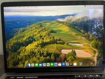 MacBook PRO 2018 13” šedý 256GB - 3