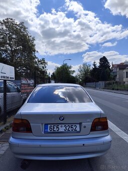 Bmw e39 525i 141kw nová STK manuál - 3