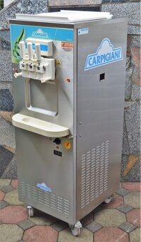 Carpigiani TRE BP stroj na výrobu měkké zmrzliny Výrobník mě - 3