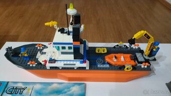Lego 7739 - Pobřežní hlídka, hlídkový člun a věž - 3