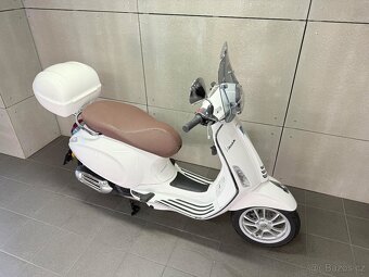Vespa Primavera 125 3V ABS - ČR / JEN 480 KM / MNOHO DOPLŃKŮ - 3
