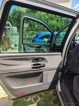 Ford Galaxy-REZERVACE - 3