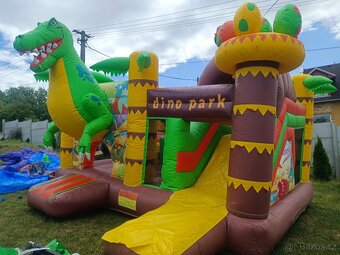Skakaci Hrad DINO WORLD - 3