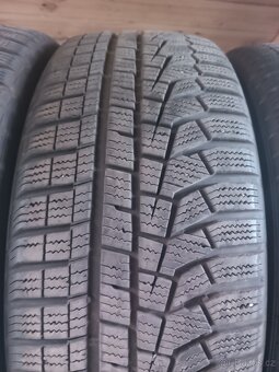 205/55/17 Hankook - 3