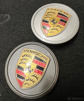 Porsche středové krytky 76mm, poličky "Nový typ" - 3