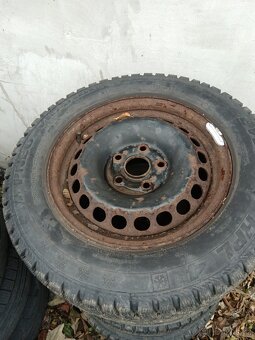 Zimní pneu 195/65 r15 - 3