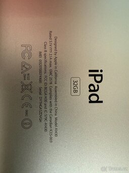 Apple iPad 3. generace Wi-Fi + Cellular - 3
