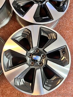 5x100 R17 originál alu Subaru Forester - SENZORY TLAKU - 3