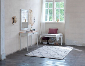 Barokní zrcadlo bílé dřevěné 90x70cm z fazetou - 3