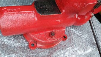 Svěrák YORK 125 - 3