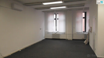 pronájem prodejny 55 m2 v Ostravě Hrabůvce - 3