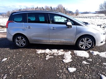 Peugeot 5008 2,0HDi 2011, 314000 km - 3