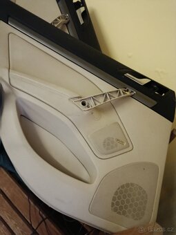 Tapeci Škoda Octavia 2 - 3