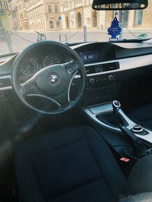 BMW E91 • 320i 125kw • 2008 N43 • AUX, Start-Stop, Panorama - 3