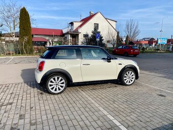 MINI COOPER 1.5i 100 kW (136 koní) - F56 - 3