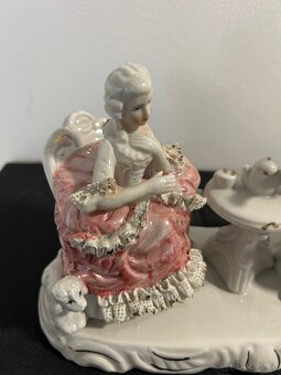 Porcelánová soška - 3