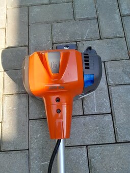 Krovinorez Husqvarna 525RX - 3