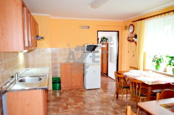 Prodej rodinného domu, 180 m2, Svébohov - 3