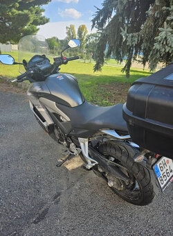 Honda VFR800X - 3