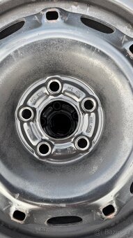 Letní pneumatiky na plechových discích 185/60 R14, Fabia 1 - 3