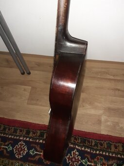 Kytara -Václav Zoubek - 3