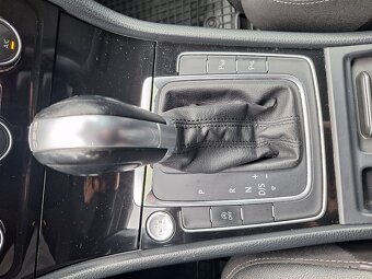 VW Golf Variant 1,4 TGI Highline DSG - 3