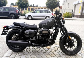 Hyosung GV 125 Bobber - 3