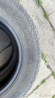 Prodám 2 ks. celoročních pneu Yokohama 215/65 R16 98H - 3