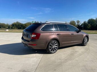 Škoda Octavia, Laurin & Klement - 3