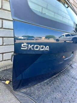 Páté dveře Škoda Octavia III combi - 3