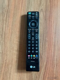 Televize LG 42LH4000 (42" / 106 cm, Full HD) - 3