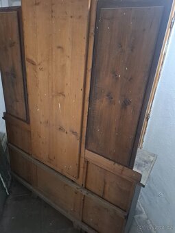 Starožitný toaletní stolek v původním stavu - 3