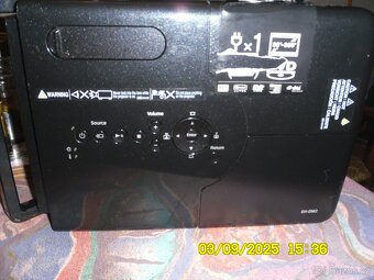 Projektor EPSON LCD - 3