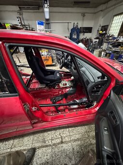 Mitsubishi lancer evo šroubovaný rám - 3