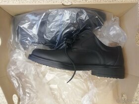 Polobotky 05 čer. pryž. p. - 3