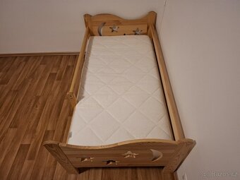 Dětská postel s roštem a matrací - 3