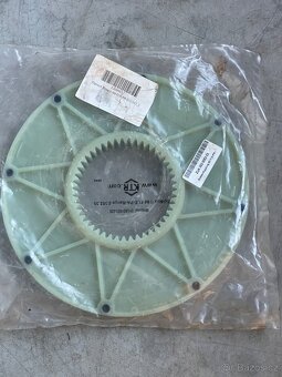 John Deere 810, vyvážečka, lesní stroj - 3