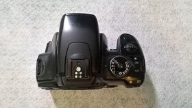 Fotoaparát Canon EOS 400D - 3