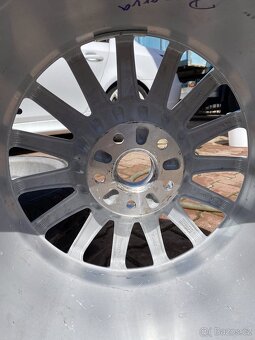ALU kola Audi 5x112 R17 včetně nové pneu - 3