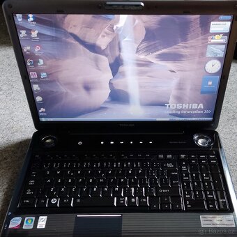 Notebook Toshiba Satellite
- 3
